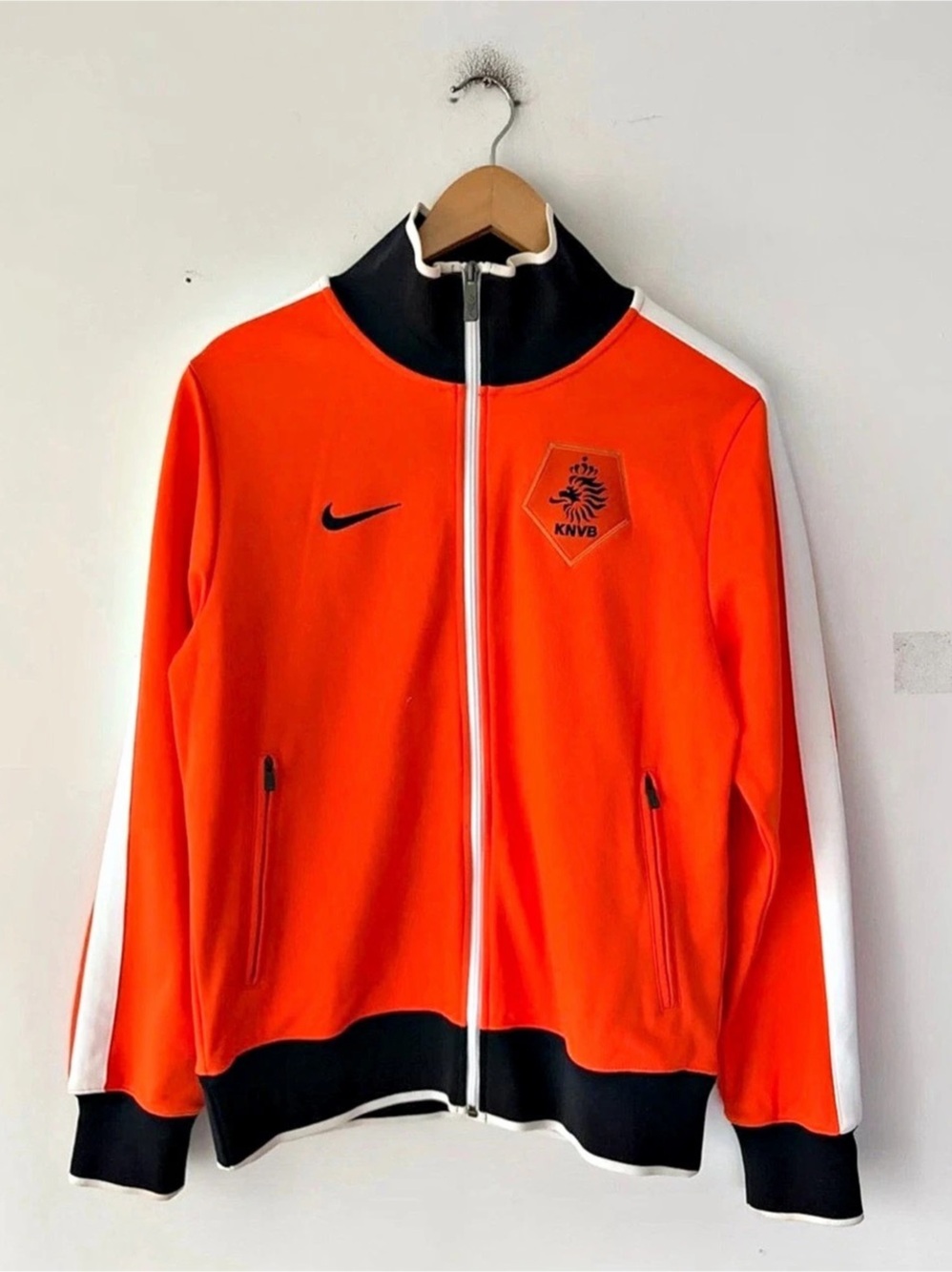 Nike 2010 Netherlands KNVB N98 Track Jacket Orange Small